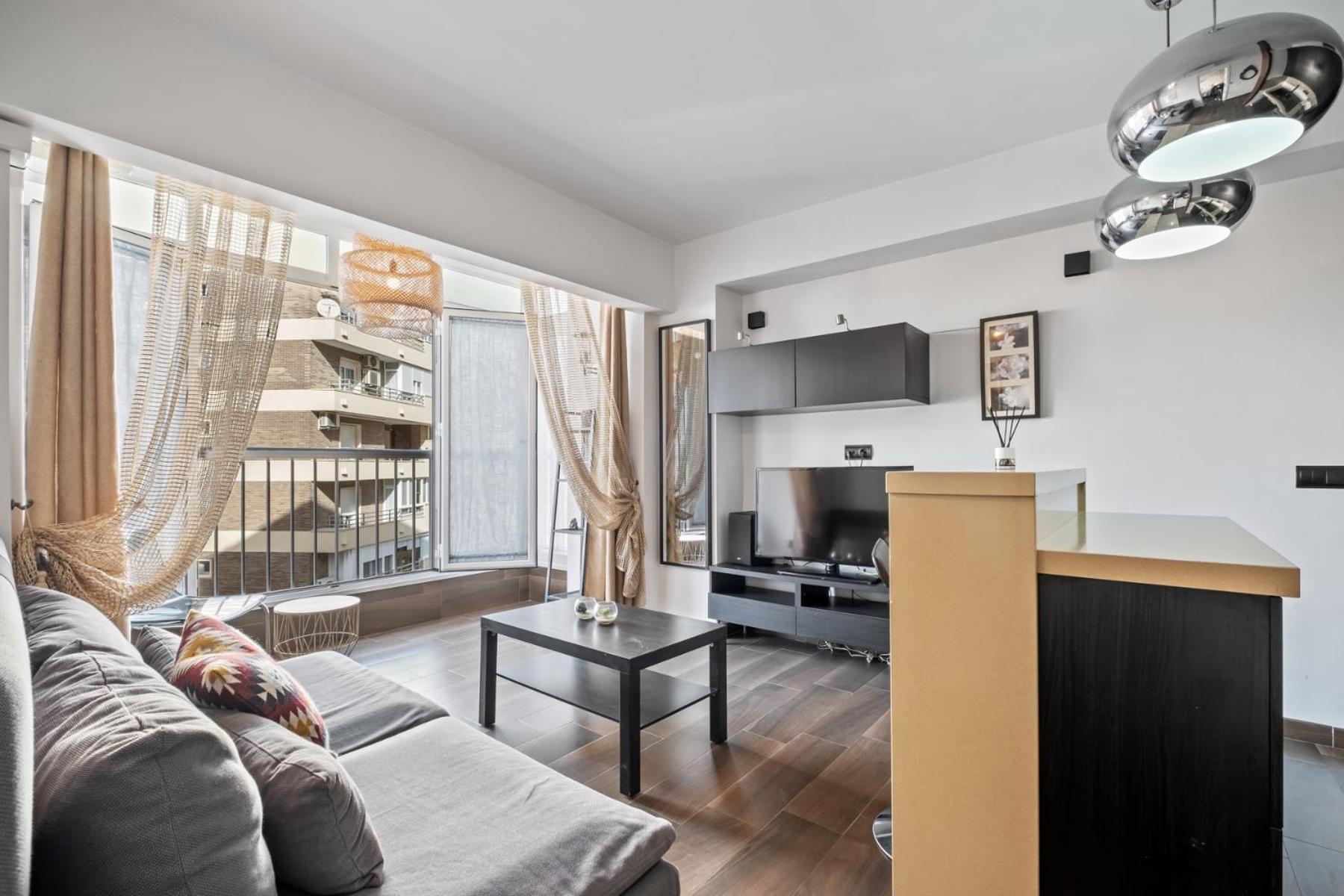 Modern Next To La Malagueta
